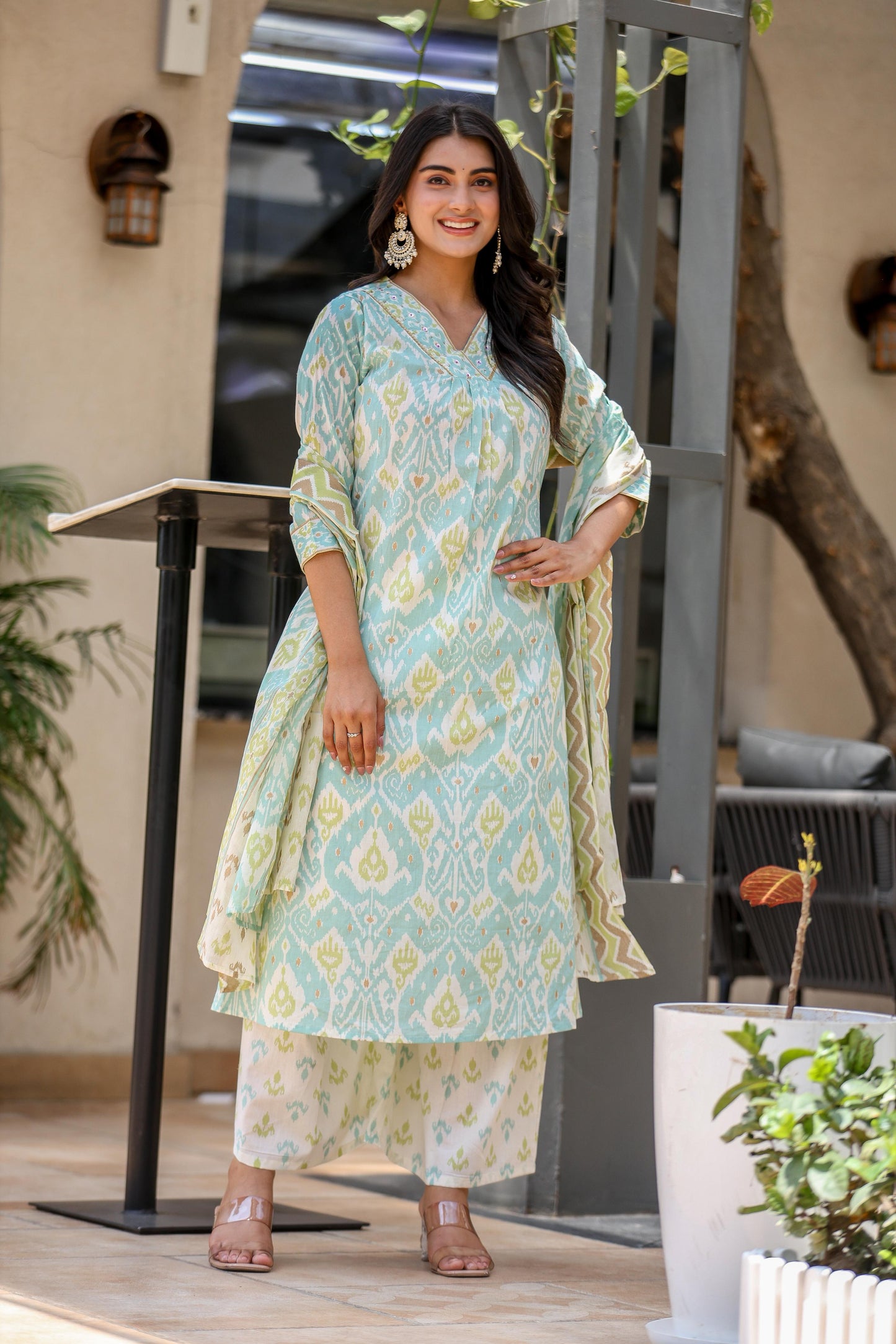 DH186- Serene Ikat Print Cotton Suit Set