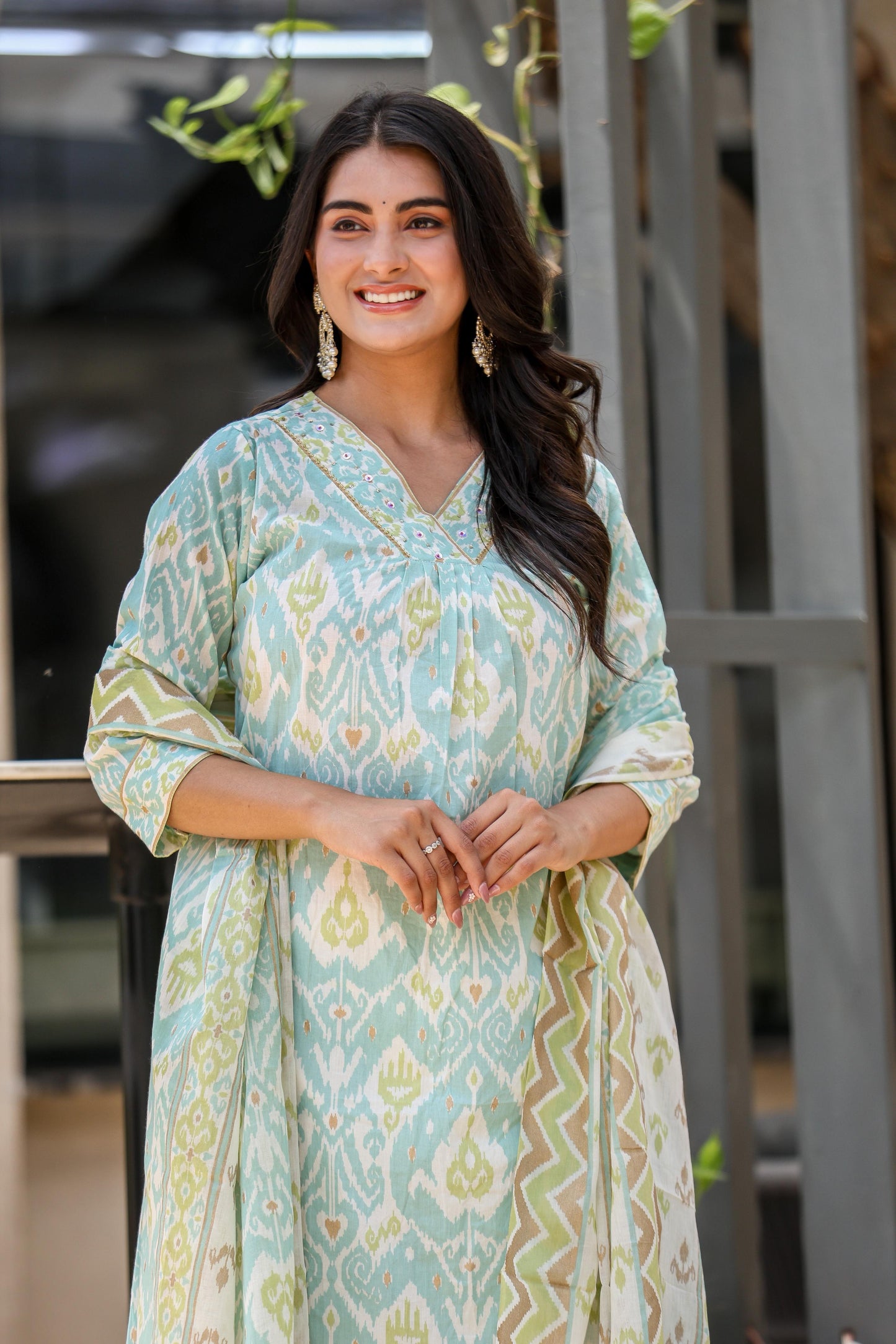 DH186- Serene Ikat Print Cotton Suit Set