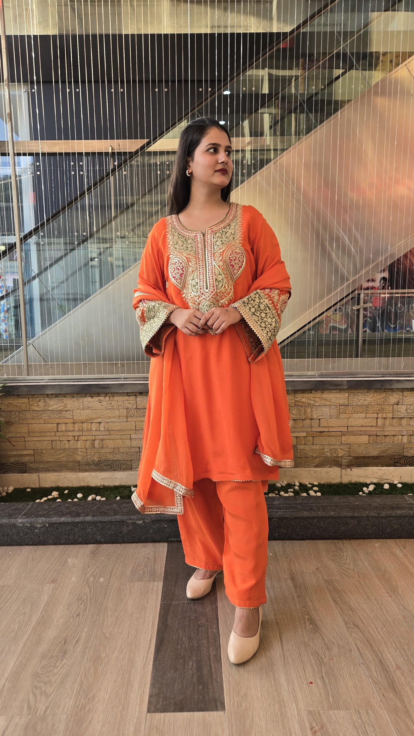 DH240-Festive Glow in Elegant Orange