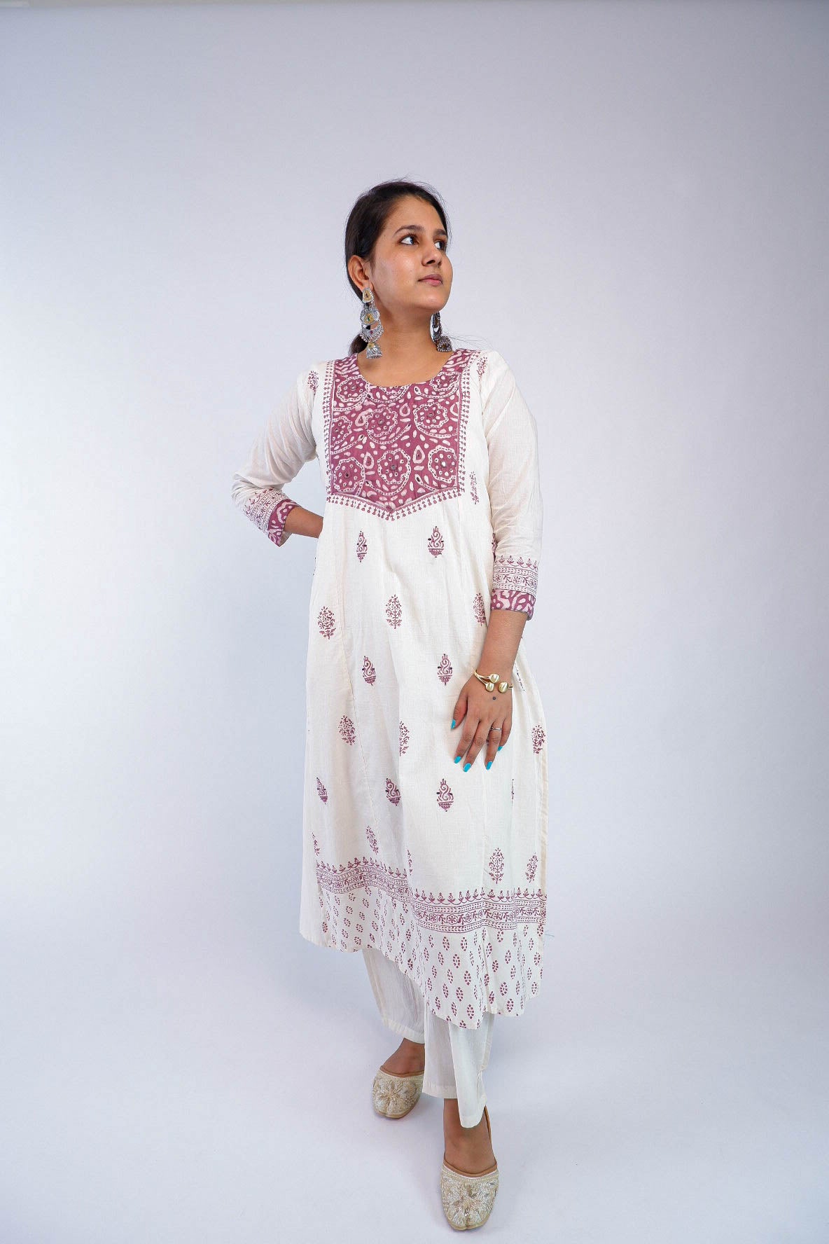 DH172W-Elegant Printed Suit Set