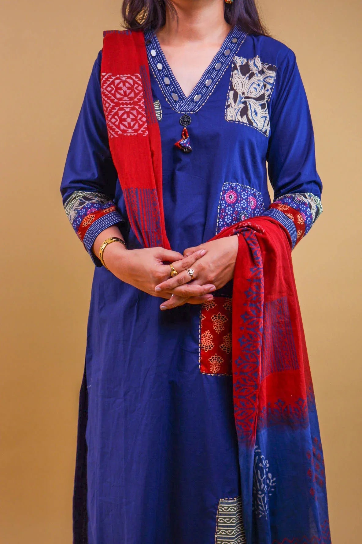 DH 126-B- Navy Blue and Red suit with pocket in front - Dharini's Store