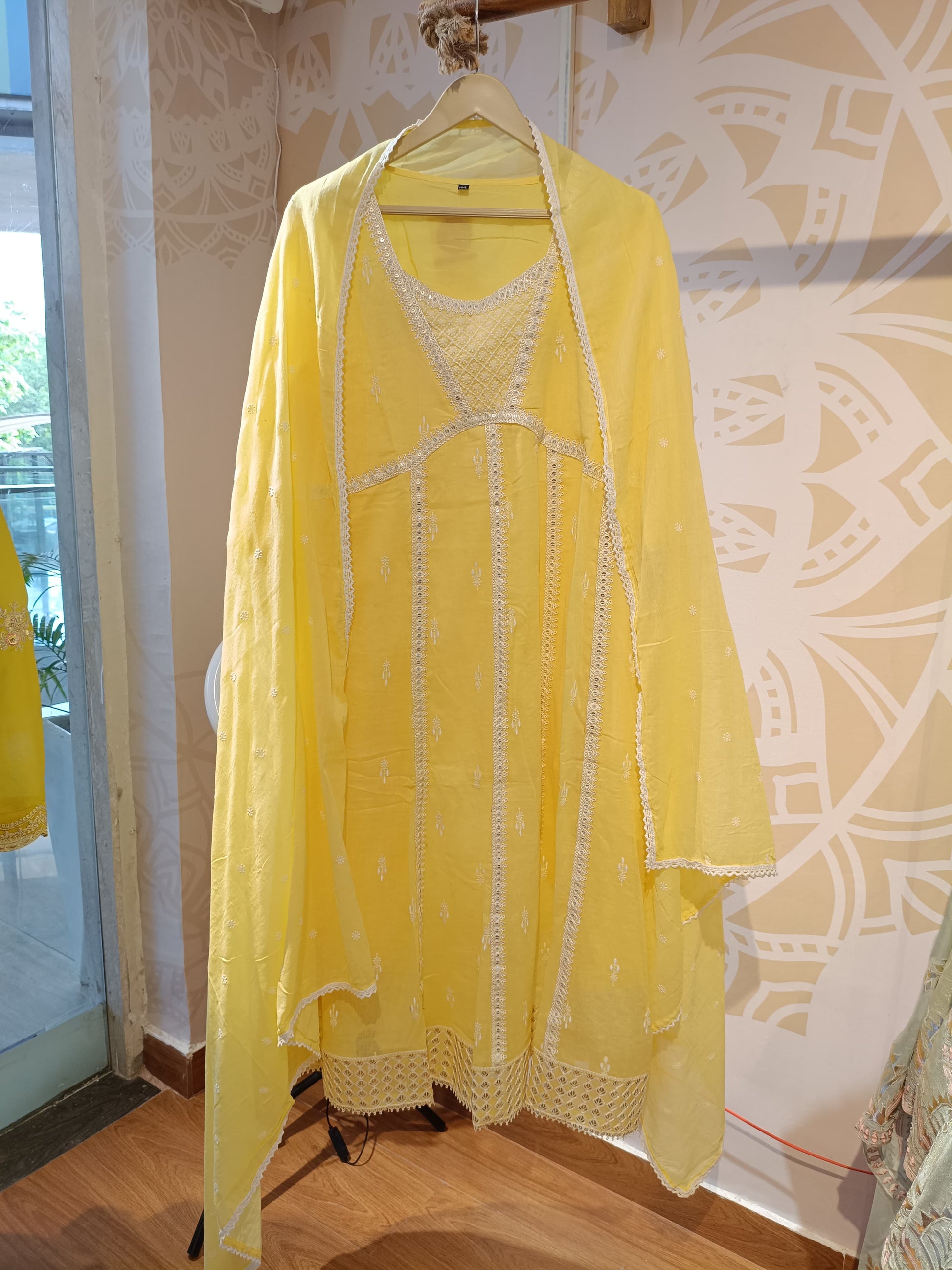 DH110-Y-Elegant Lemon Yellow Chikankari Kurta Set - Dharini's Store