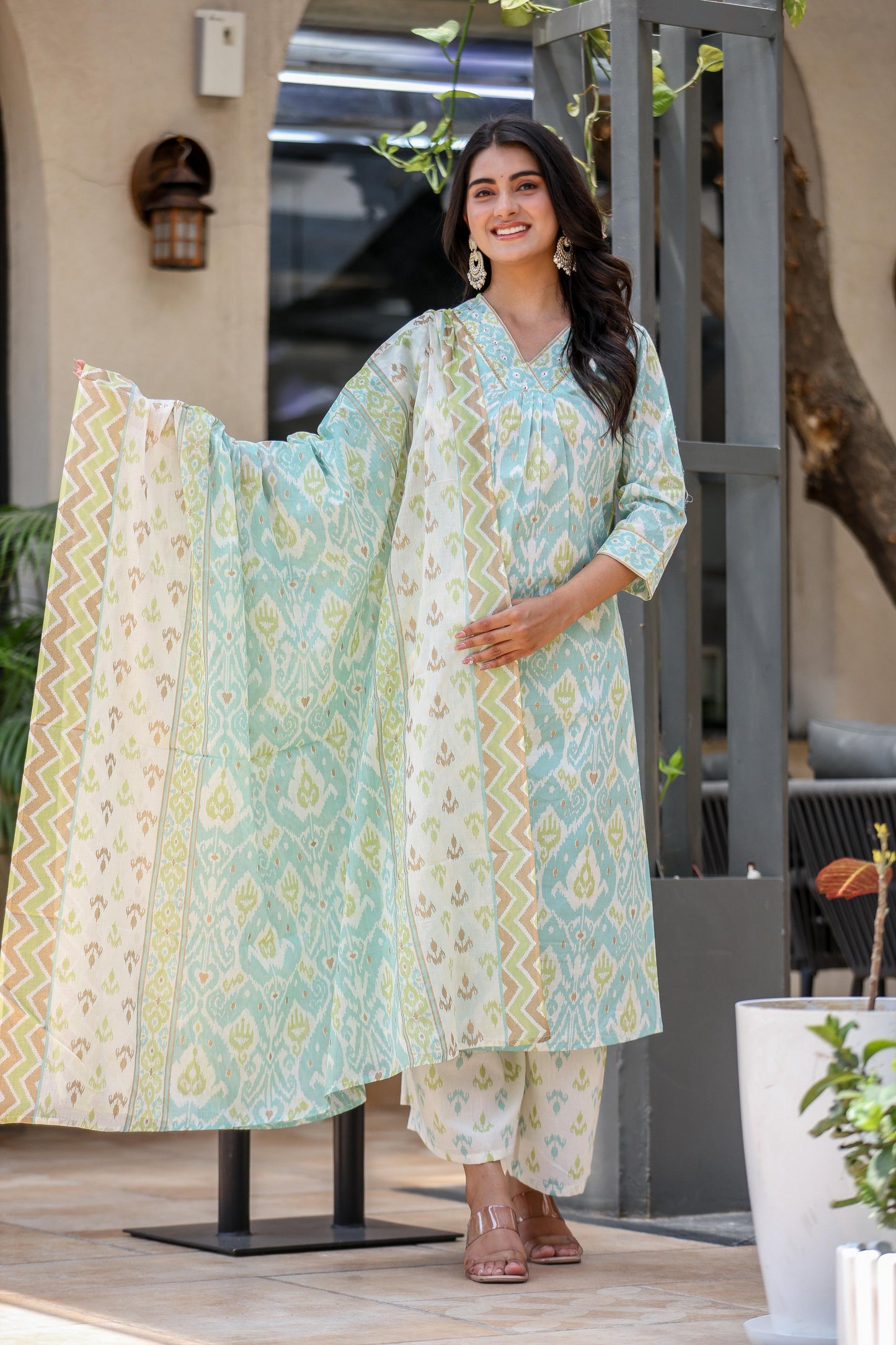 DH186- Serene Ikat Print Cotton Suit Set