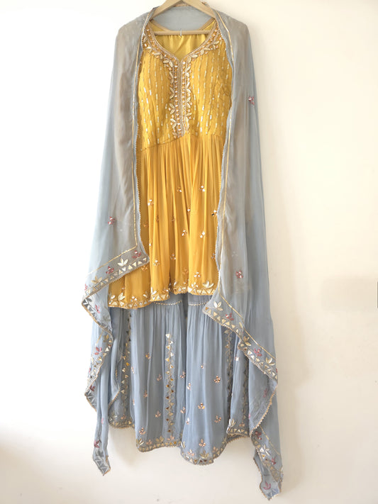 DHSO68-W Yellow Grey georgette gottapatti work