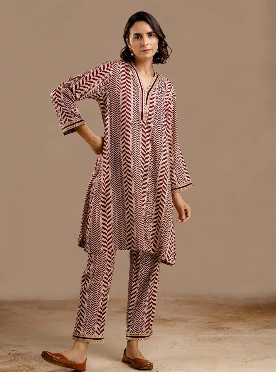 DH 178-Radiant Maroon and White stripe Kurta Set - Dharini's Store