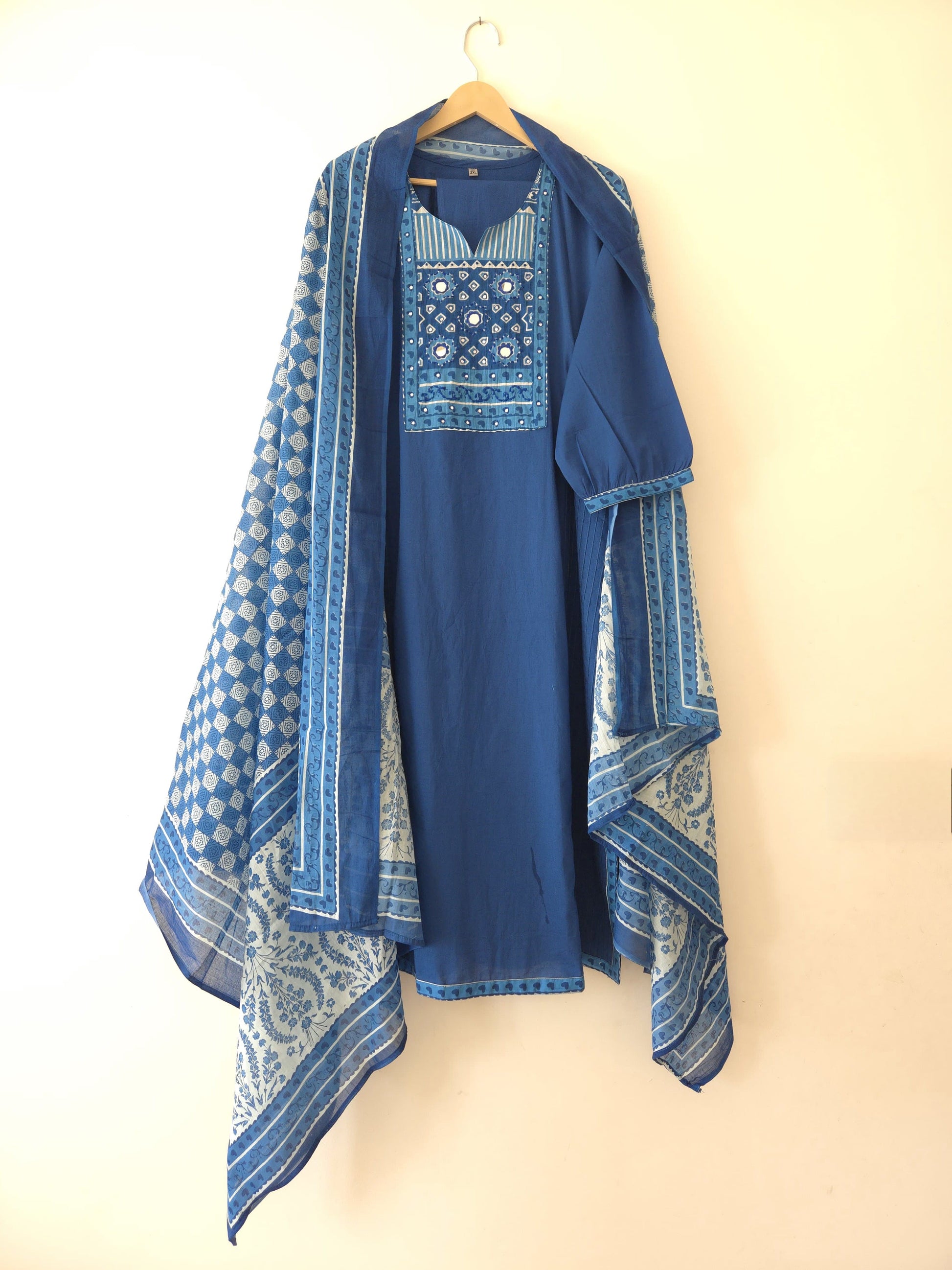 DH 166-B-Elegant Blue Embroidered Kurta Set - Dharini's Store