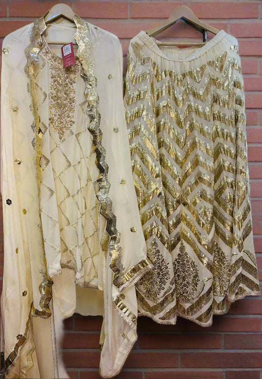 DHO1OO-GL- Elegant Skirt and Kurta Set with Gold Embroidery - Dharini's Store