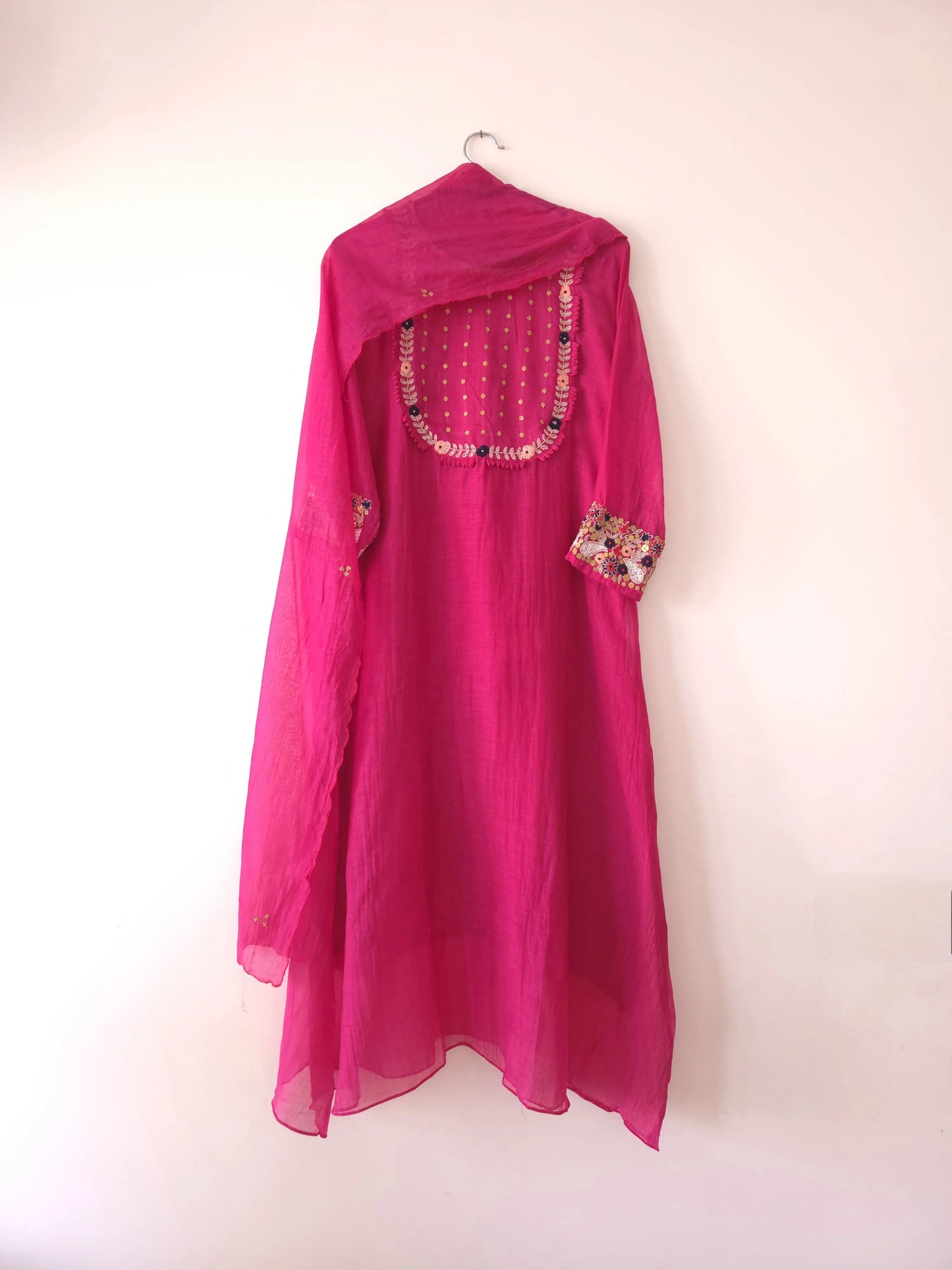 DH154-P-Bright Pink Embroidered Mul Chanderi Kurta Set - Dharini's Store
