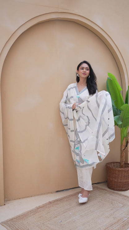 DH191- Artistic Cream Embroidered Suit Set