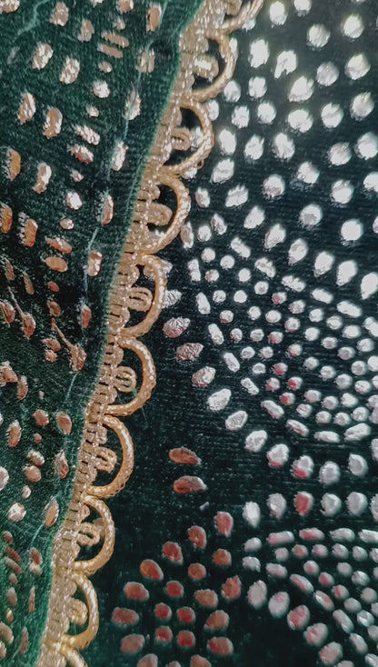 DH260-Emerlad Velvet Royalty