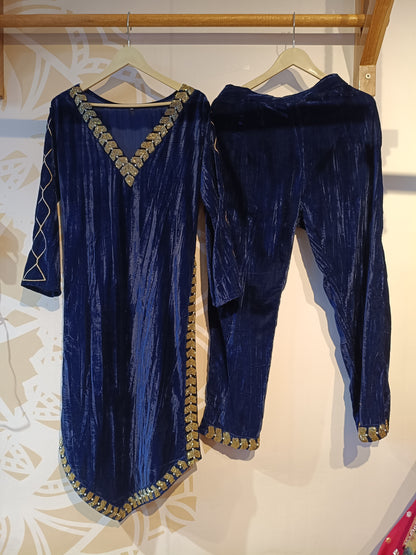DH285-Royal Blue Velvet Three-Piece Suit with Embellished Dupatta