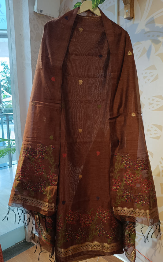 DH226-Chocolate Brown Ensemble With Nature -Inspired Motifs