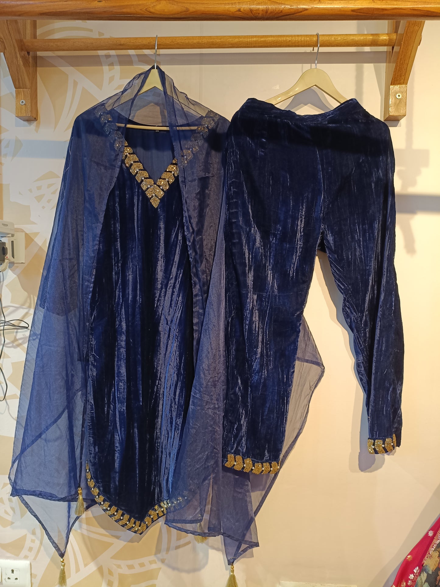 DH285-Royal Blue Velvet Three-Piece Suit with Embellished Dupatta