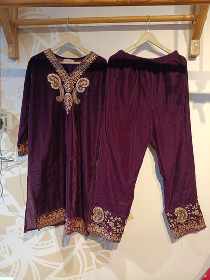 DH286-Premium Wine Velvet Two Piece Suit with Elegant Embroidery