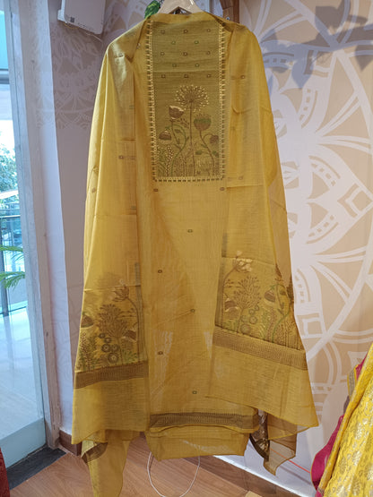 DH229-Radiant Mustard Yellow Ethnic Set With Elegant Motifs