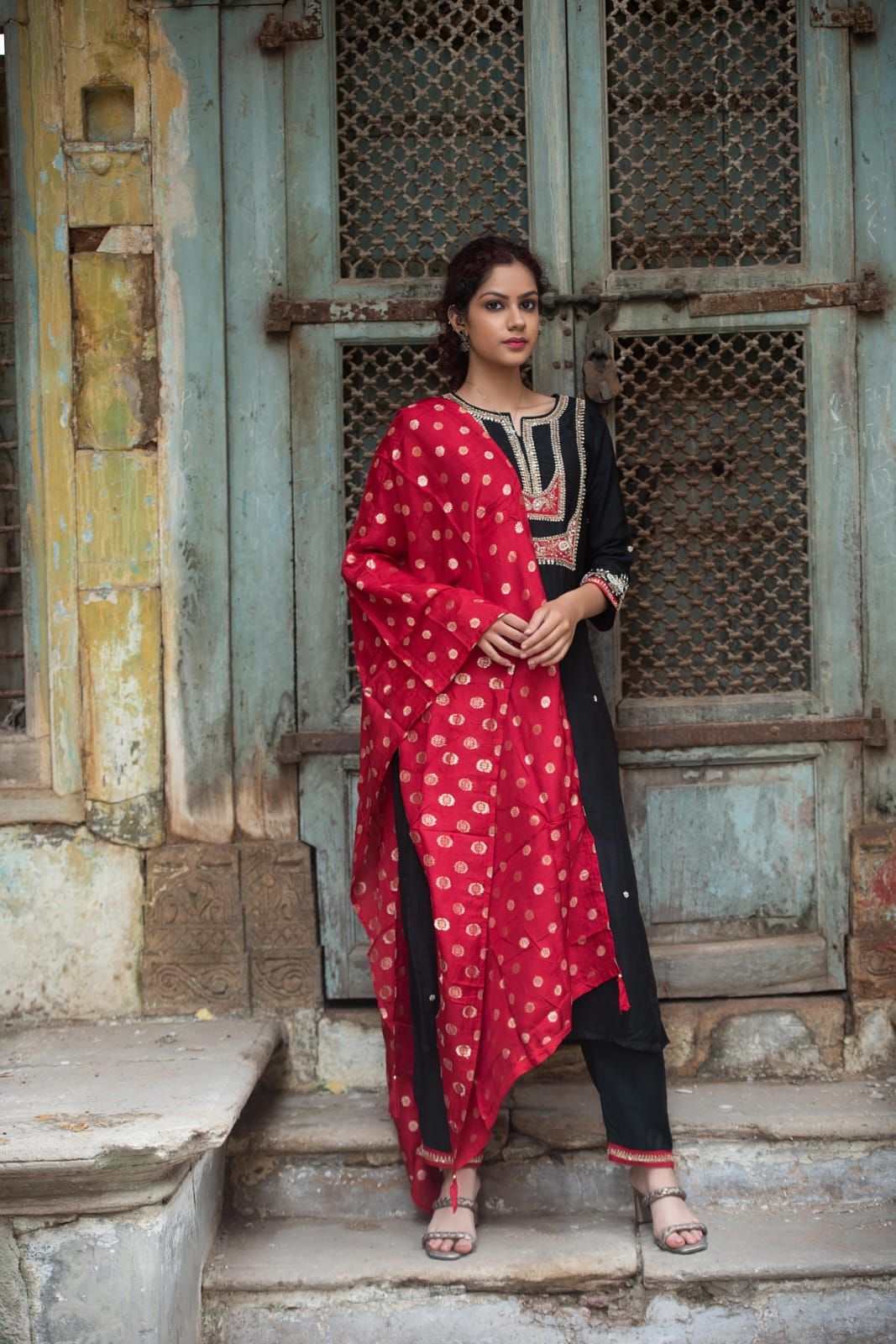 DH216-Black & Red Three Piece Modal Silk Suit