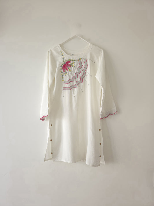 DH 160-W-White Kurta with Pink Umbrella Embroidery